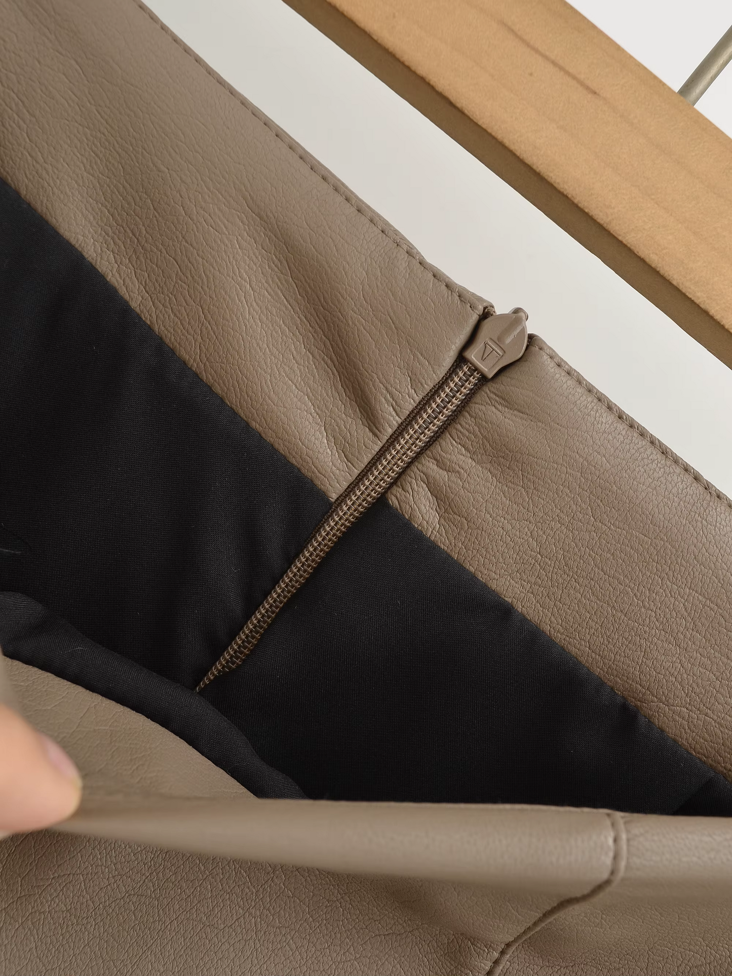 Women's Faux Leather Pencil Elegant High Waist Split Skirt