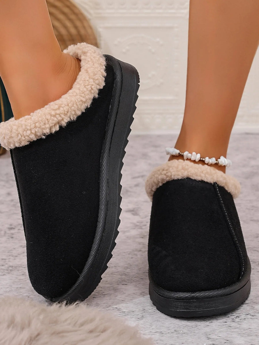 Cozy Faux Fur Lined Slippers - Easy Pickins Store