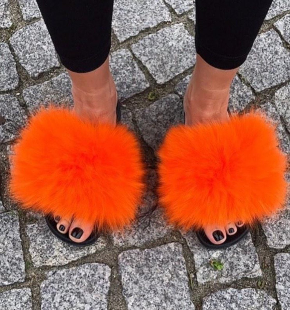 Raccoon Fur Flip Flops - Easy Pickins Store