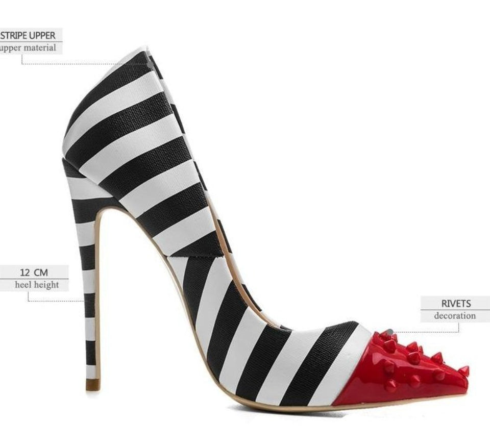 Easy pickins clearance heels
